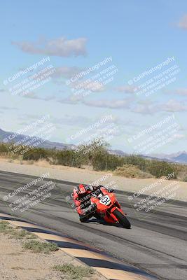 media/Nov-16-2025-Race Pace (Sun) [[8c5fa54630]]/Verified Riders/4-Turn 3 Inside (1050am)/